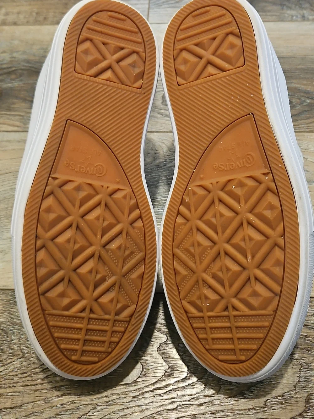 Chuck Taylor Womens All Star Converse Hi Top Shoes - Picture 9 of 10